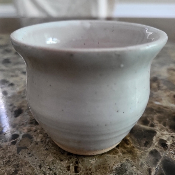 Toss & Turn Potter small tea cup - Picture 2 of 4